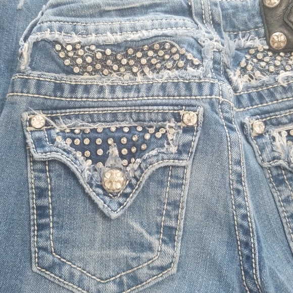 Miss Me Jeans - Picture 3 of 8